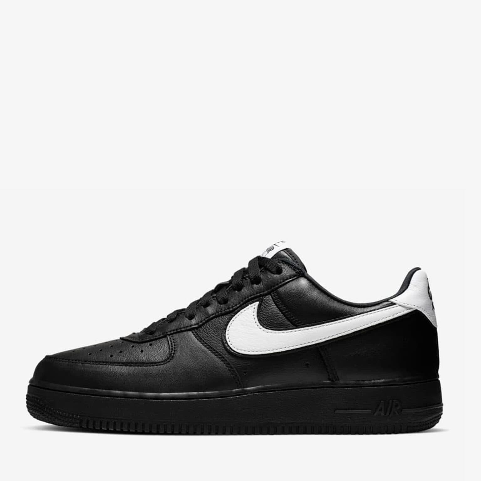Shoe