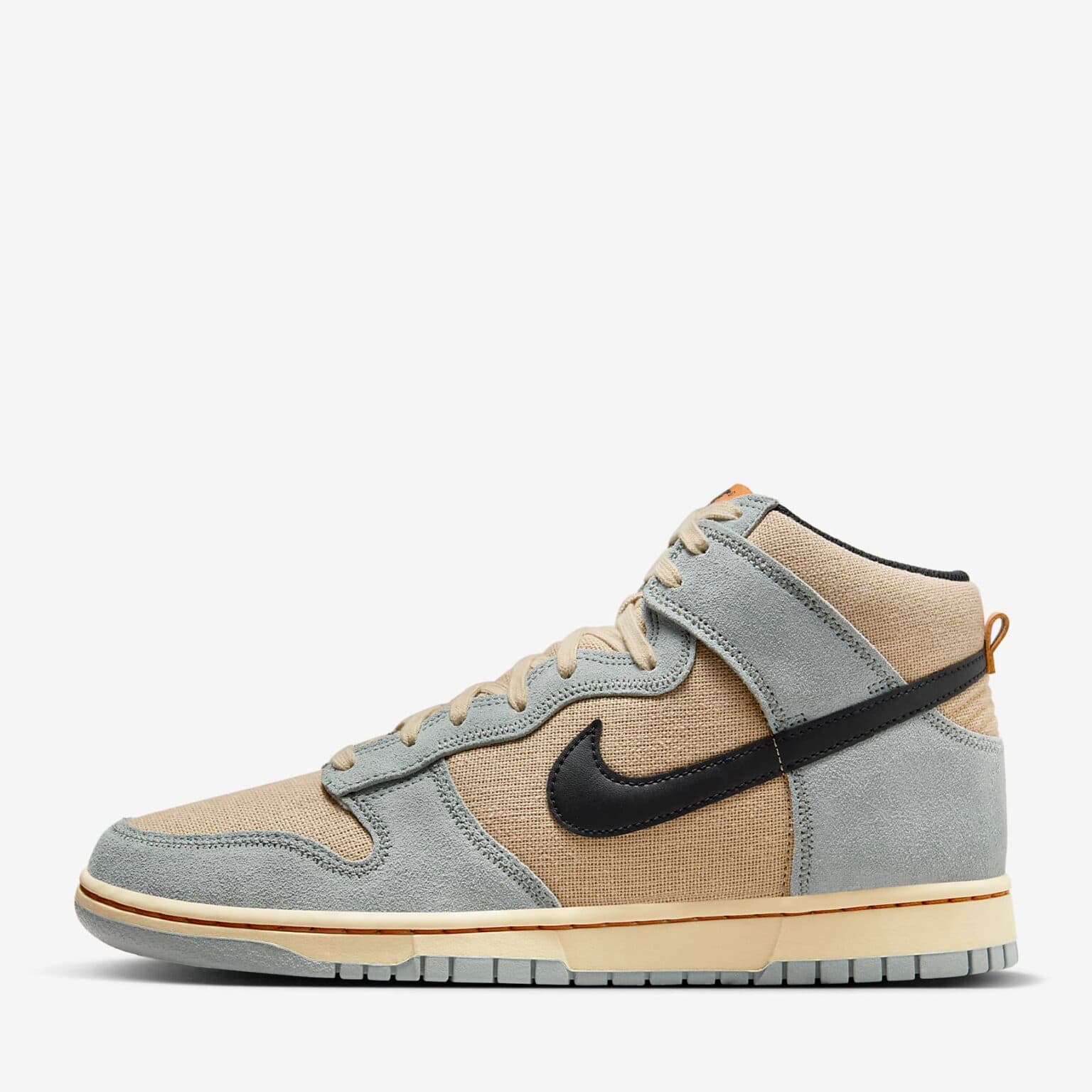 Shoe